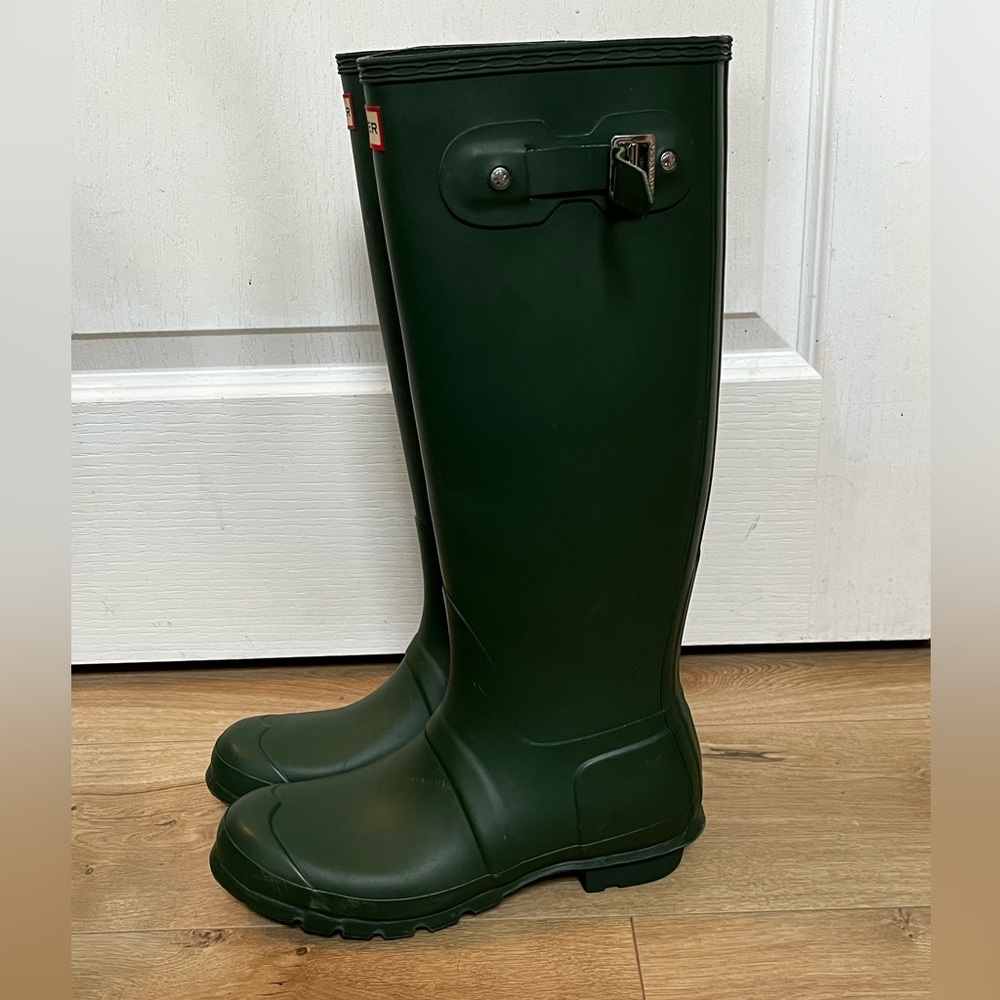 Hunter Boots Original Tall Size 8 Green